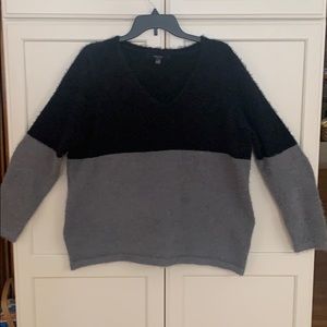Women’s XL August Silk sweater